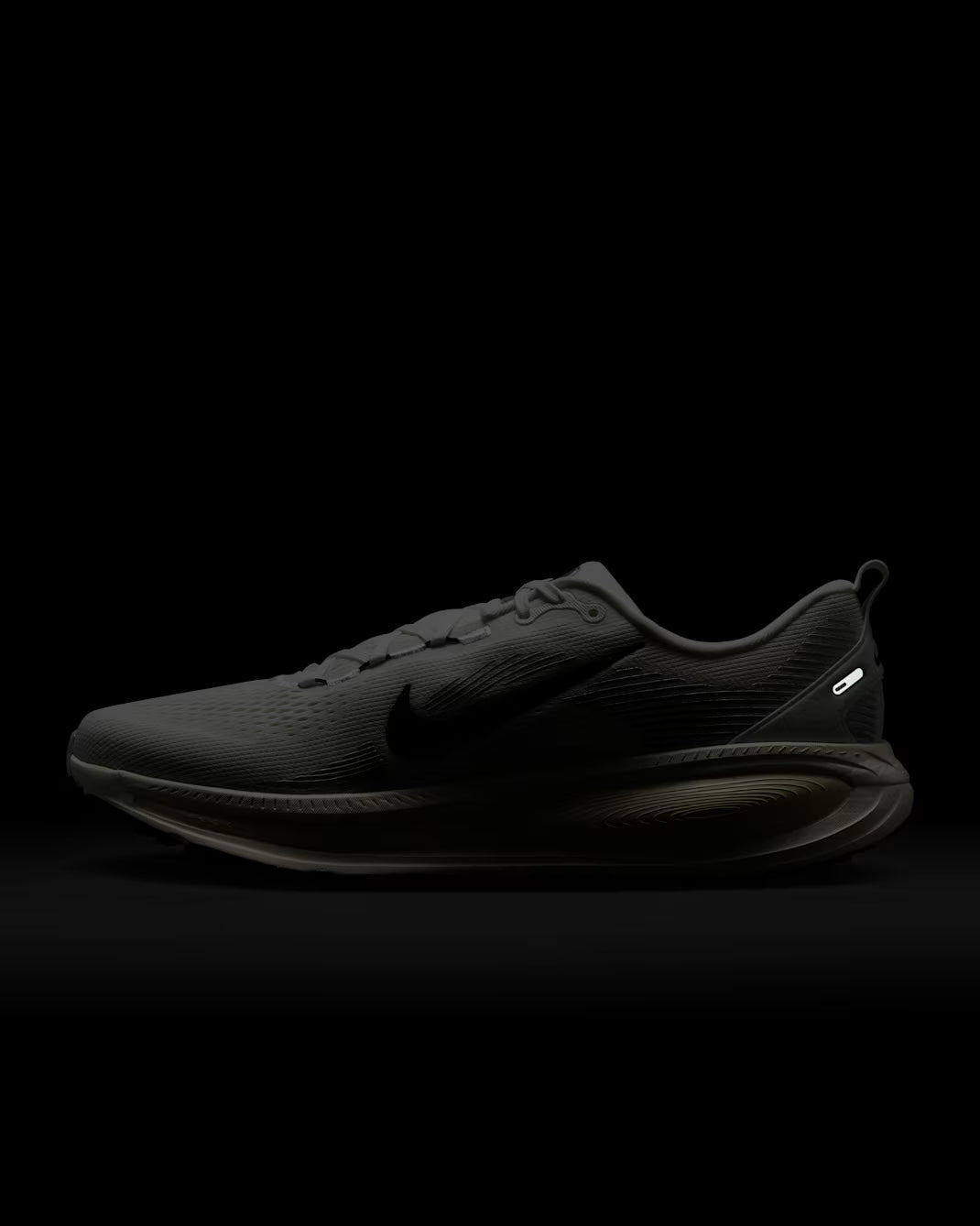 Nike Vomero 18 Men’s Running Shoes (6-Month Warranty)