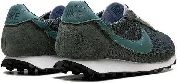 Retro Style Running Sneakers – Dark Green / Teal Accent (3-Month Warranty)
